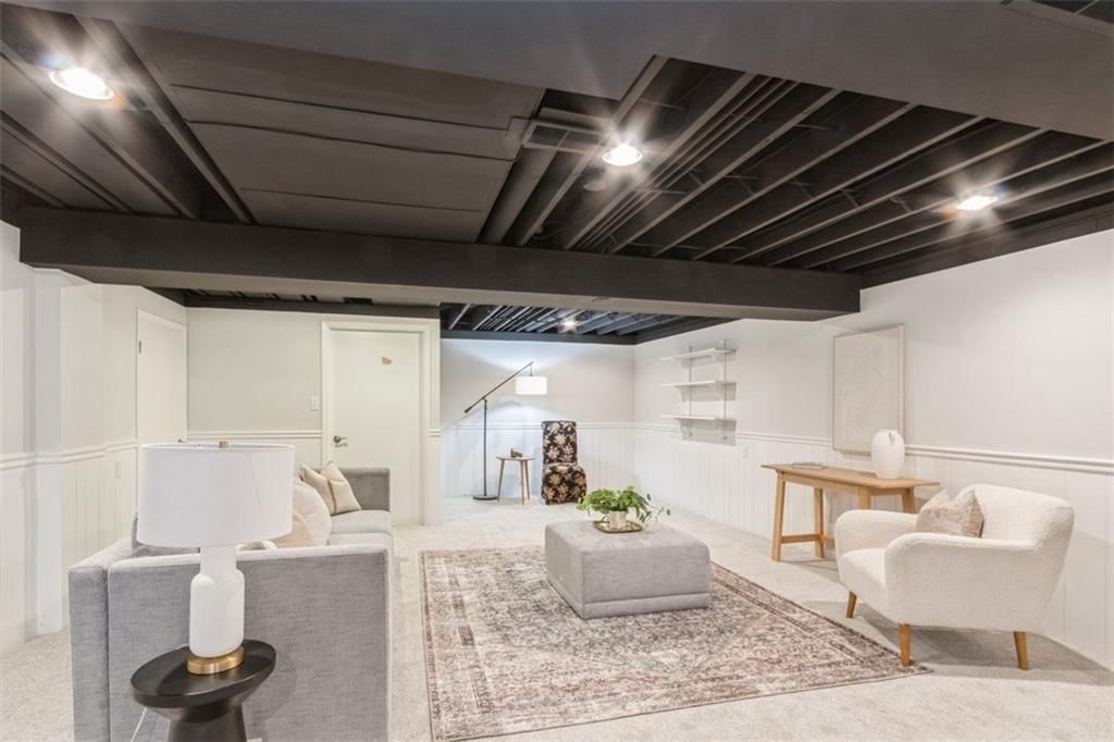 5308 Foster Street — photo 26