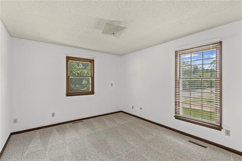 10131 W 84th Street — photo 19