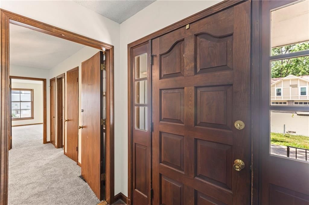 10131 W 84th Street — photo 30