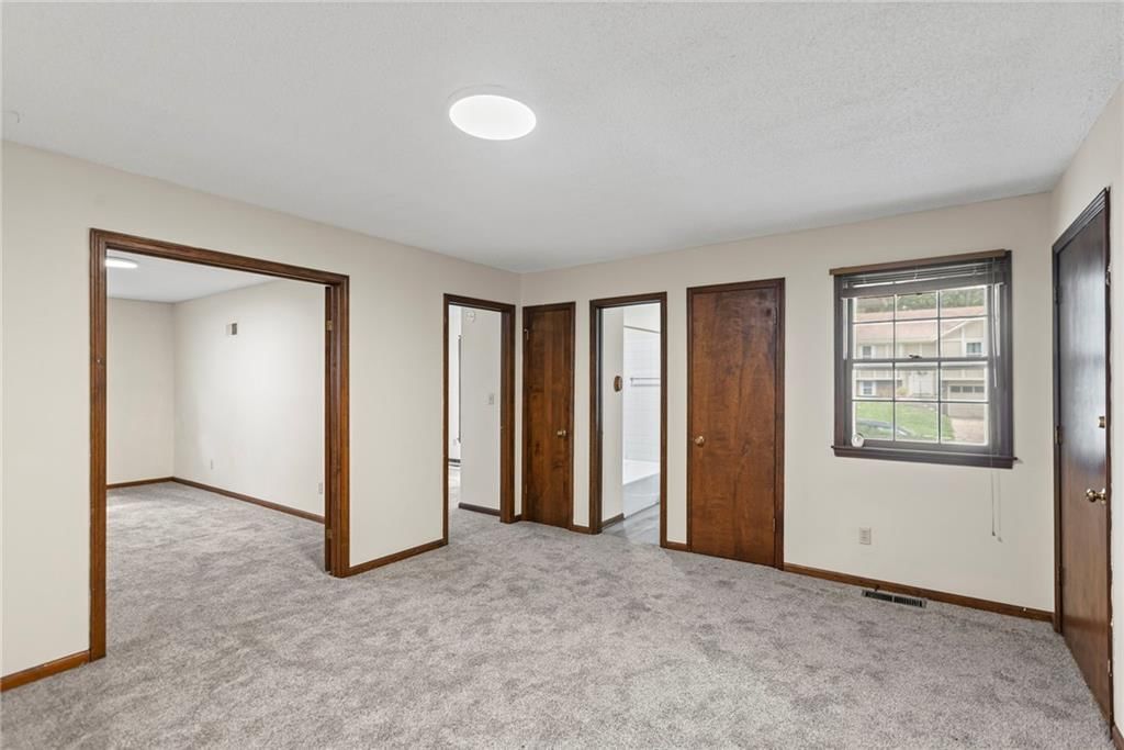 10131 W 84th Street — photo 33