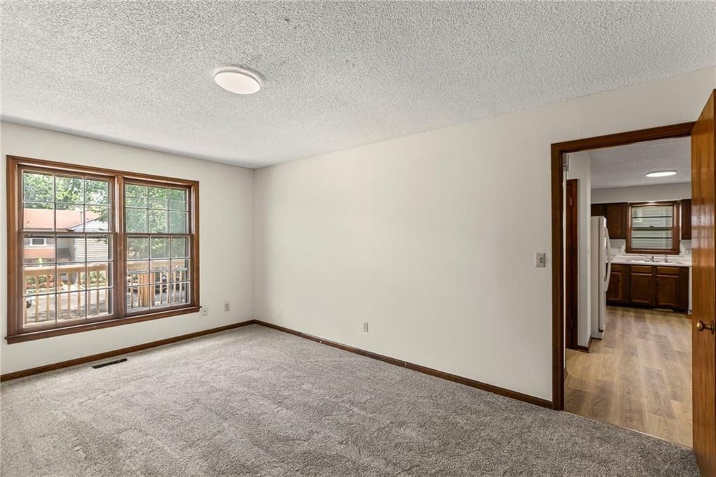 10131 W 84th Street — photo 38