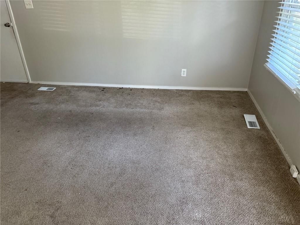 6310 E 153rd Street — photo 7