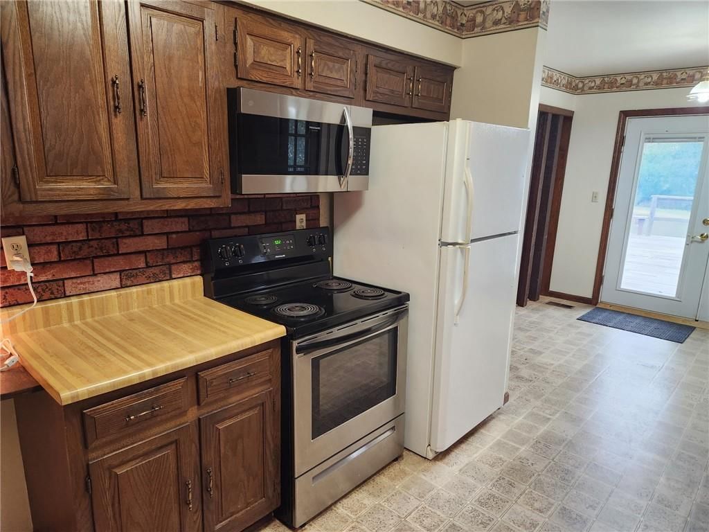 201 N Cedar Street — photo 10