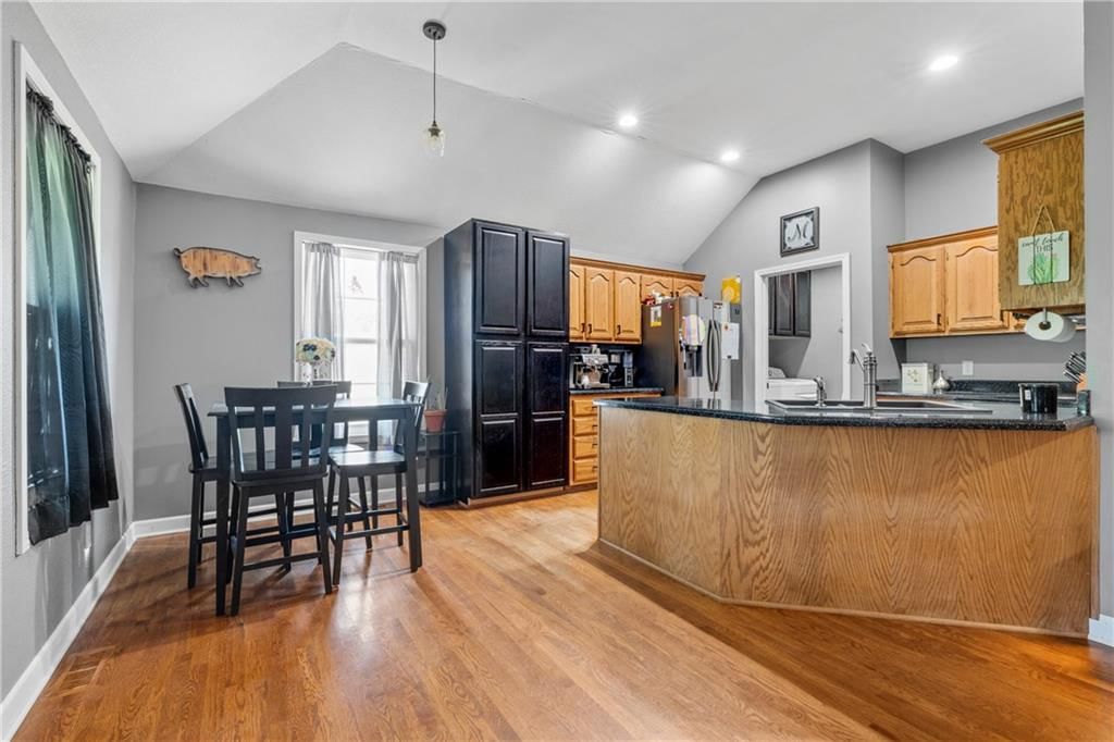 1302 S Independence Street — photo 11