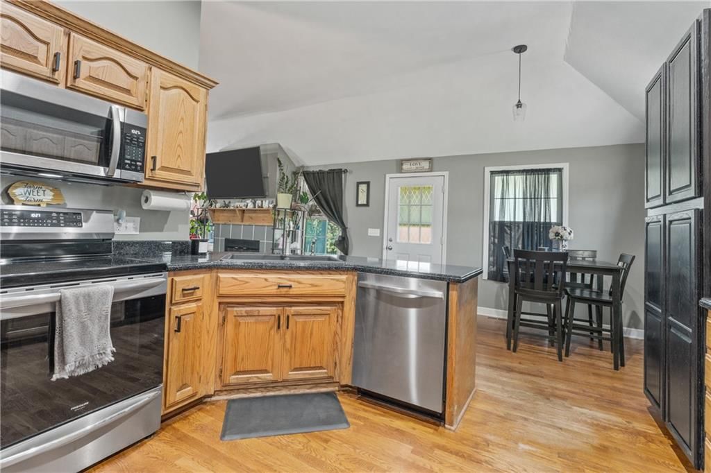 1302 S Independence Street — photo 17
