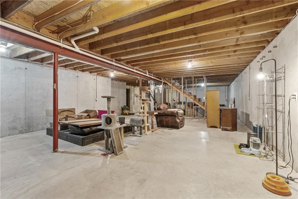 1302 S Independence Street — photo 32