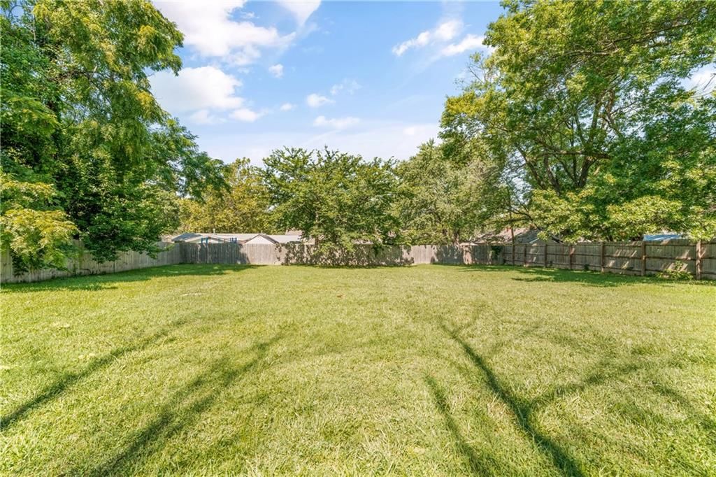 1302 S Independence Street — photo 41