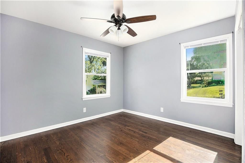 6116 Walmer Street — photo 10