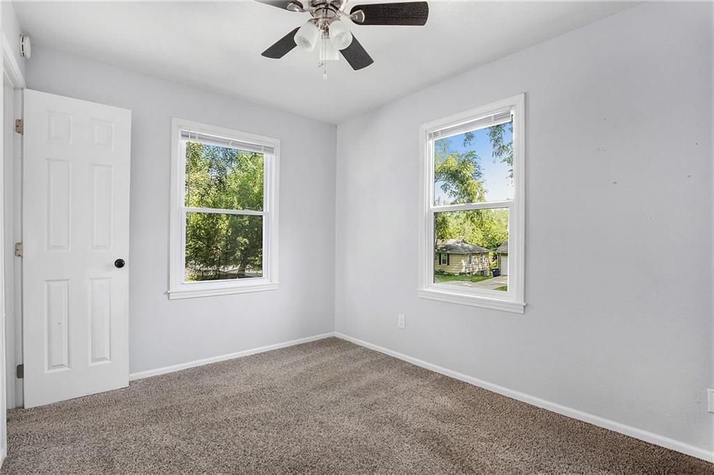 6116 Walmer Street — photo 13