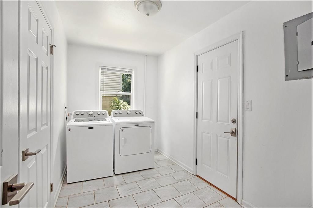 6116 Walmer Street — photo 15