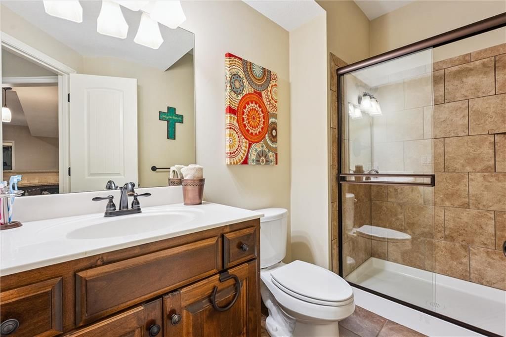 Photo 22 of 40 - 18501 S Butternut Street W