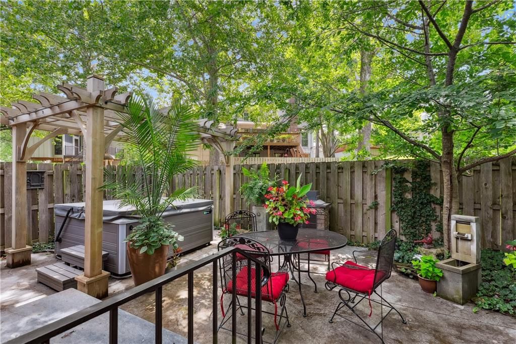 4417 W 111th Terrace — photo 30