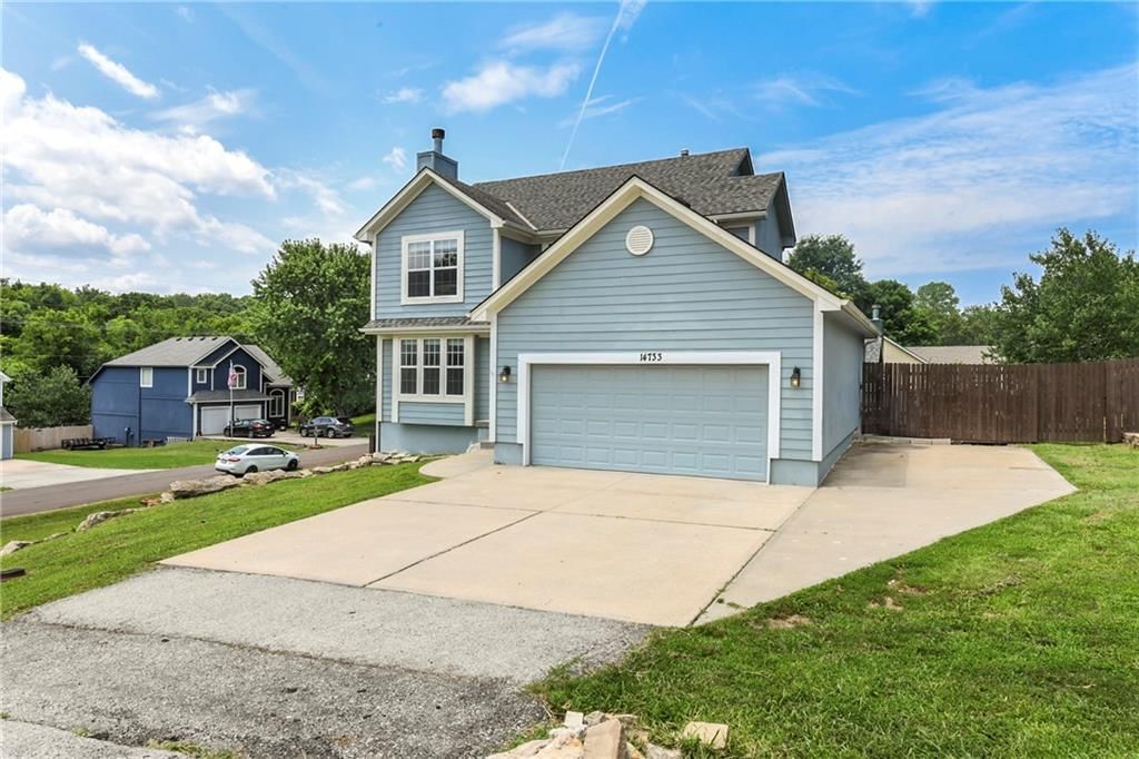 14733 Hickory Drive — photo 3