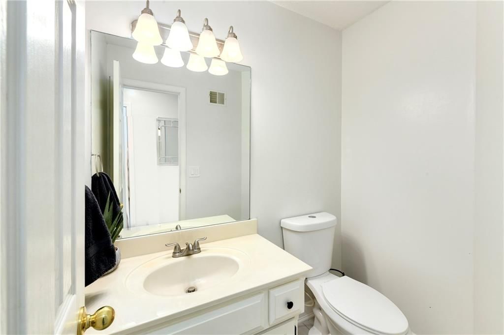 14733 Hickory Drive — photo 17