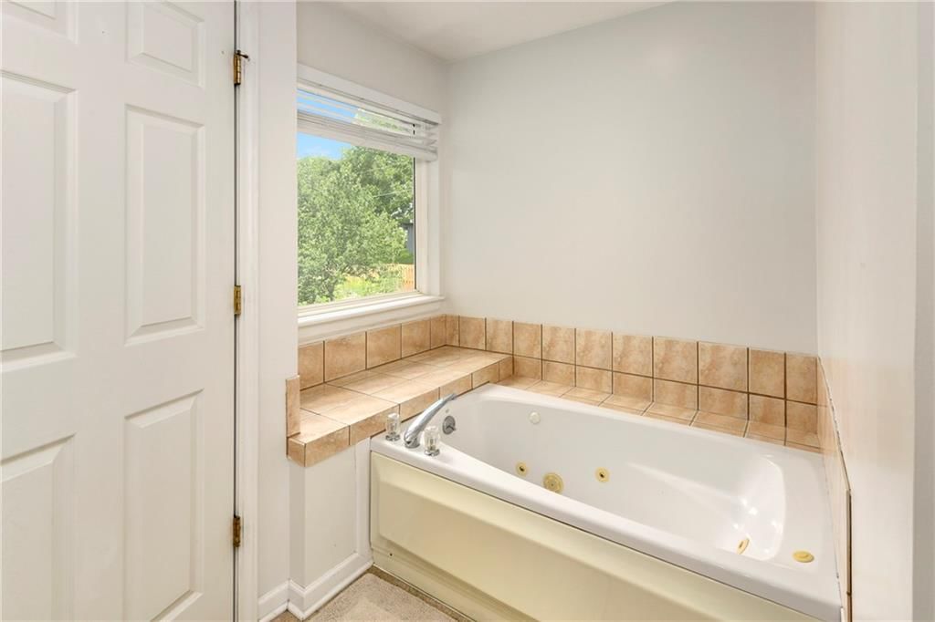 14733 Hickory Drive — photo 25