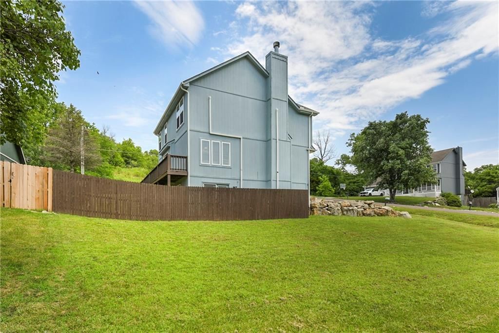 14733 Hickory Drive — photo 44