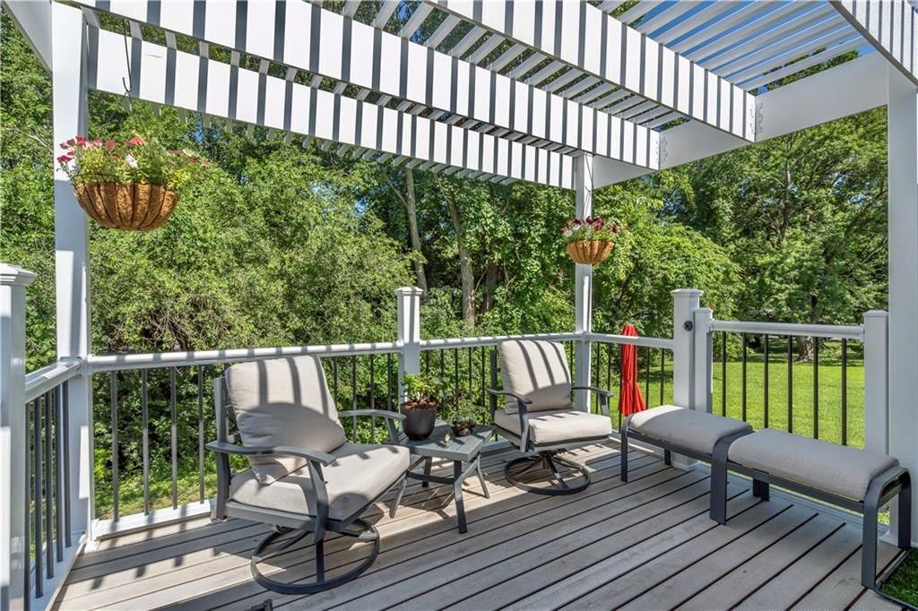 Photo 31 of 35 - 6708 N St Clair Avenue