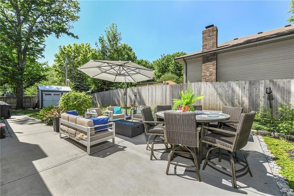 Photo 40 of 42 - 1410 Vilas Street