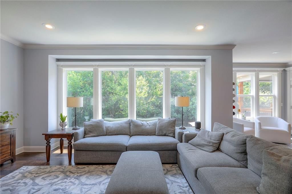 Photo 11 of 67 - 4204 SW Stoney Brook Drive