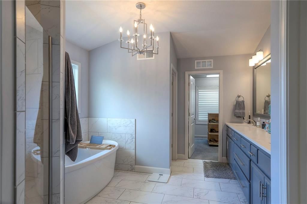 Photo 34 of 67 - 4204 SW Stoney Brook Drive