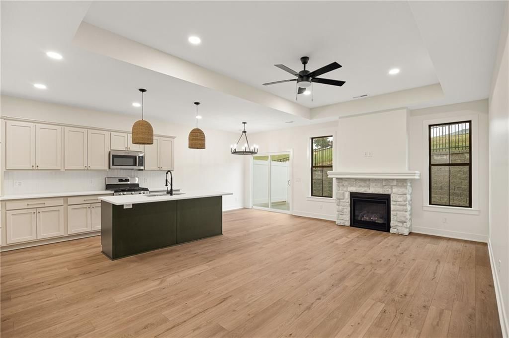 1404 Country Court — photo 12