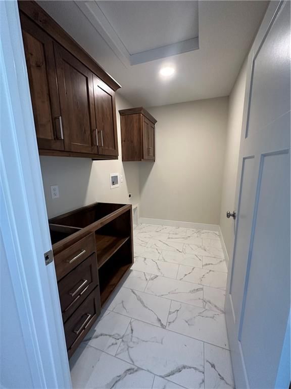 Photo 5 of 10 - 1843 S 54th Court