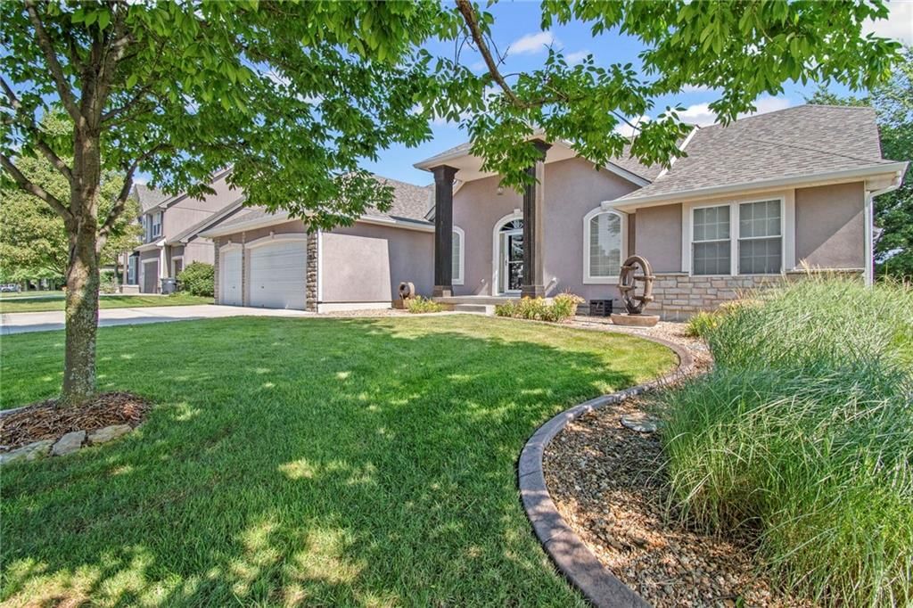1401 SE Woodbine Drive — photo 5
