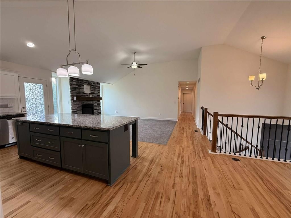 1277 SW Nagona Lane — photo 7