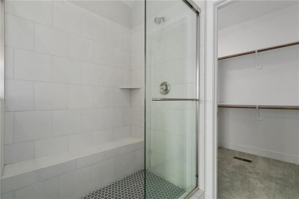 9014 N Monroe Avenue — photo 26