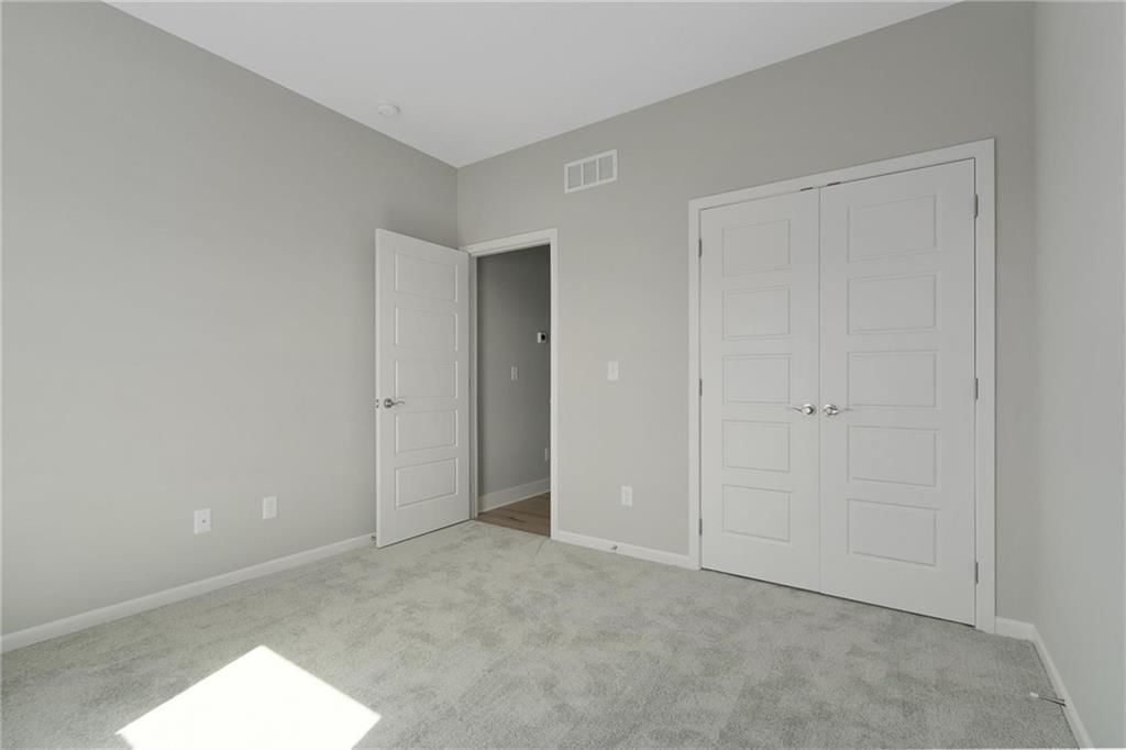 9014 N Monroe Avenue — photo 34