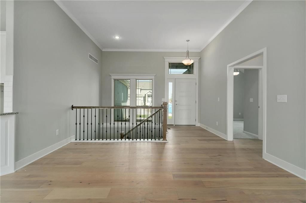 9014 N Monroe Avenue — photo 35