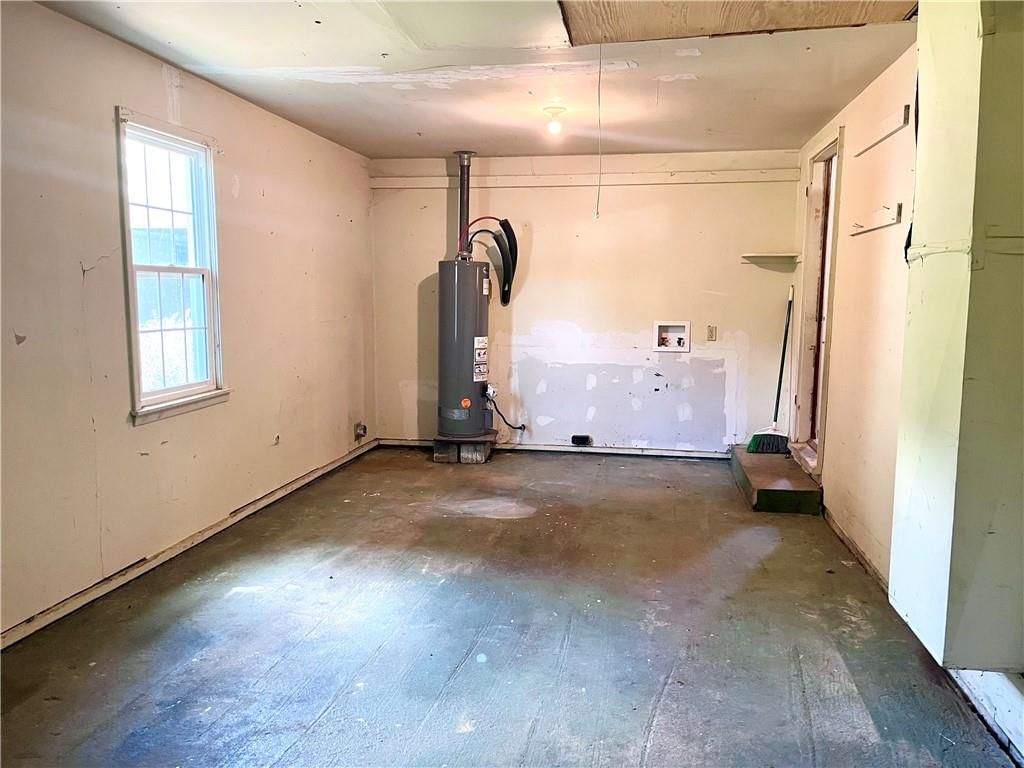 Photo 8 of 13 - 1538 N Cedar Street