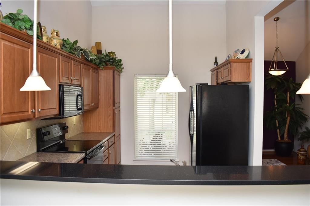 8949 Boehm Drive — photo 14