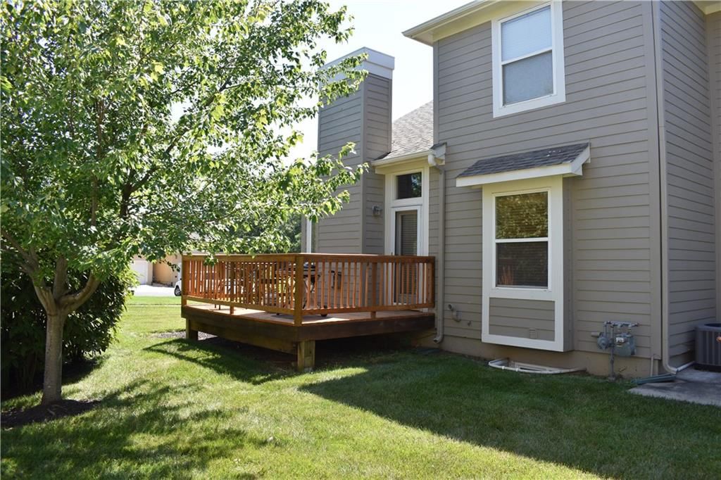 8949 Boehm Drive — photo 41