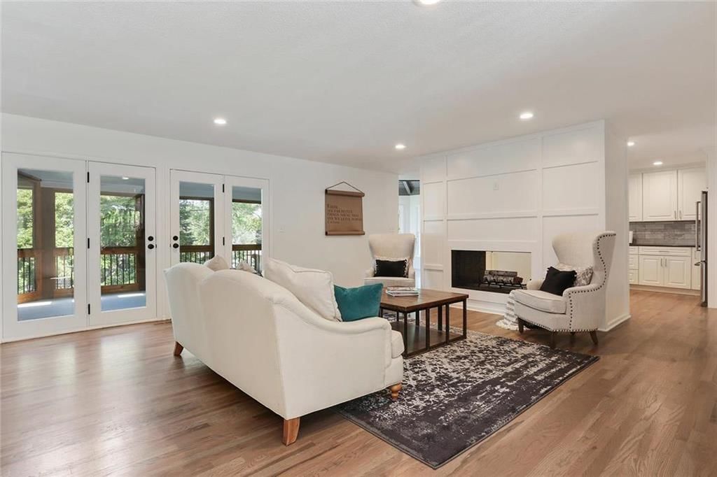 10055 Goodman Drive — photo 8