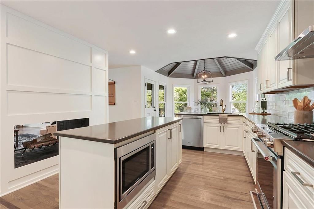 10055 Goodman Drive — photo 10