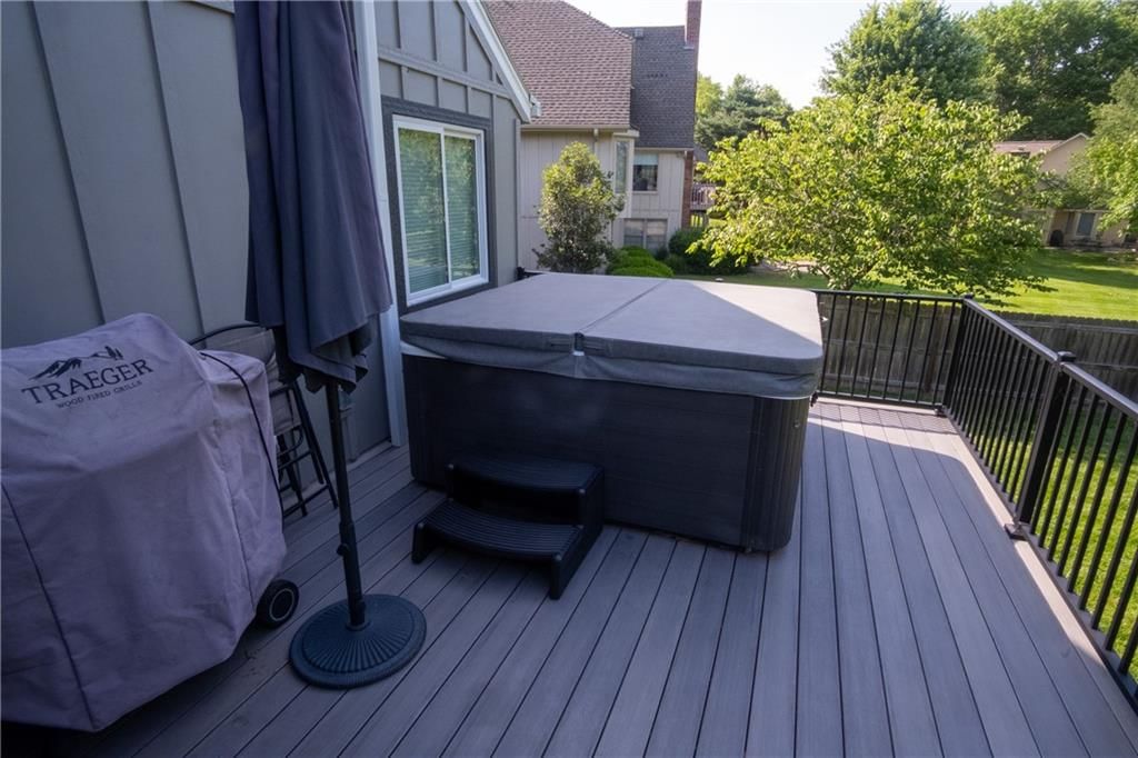 10055 Goodman Drive — photo 17