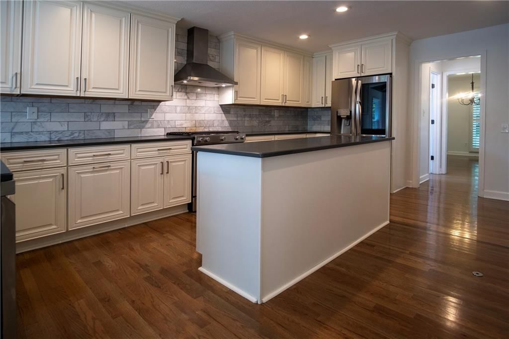 10055 Goodman Drive — photo 23