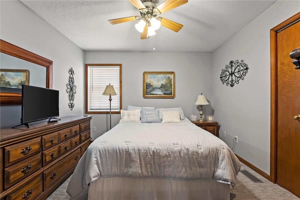 Photo 21 of 28 - 8124 Swarner Street