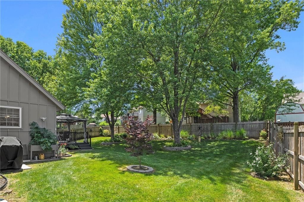 Photo 25 of 28 - 8124 Swarner Street
