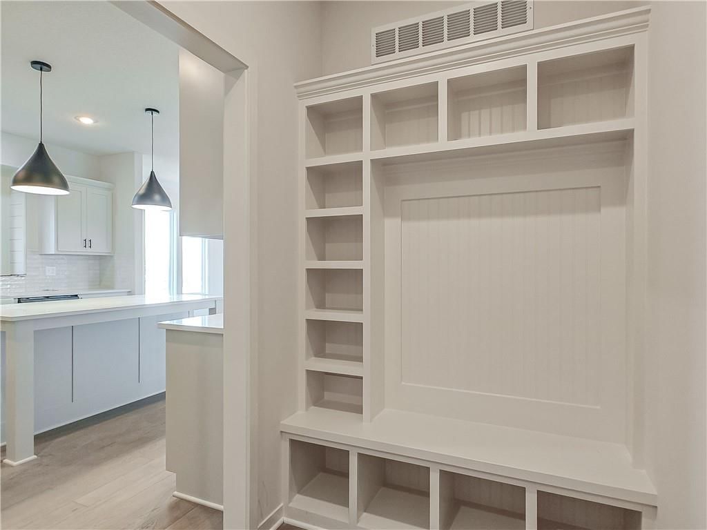 9292 Zarda Drive — photo 20