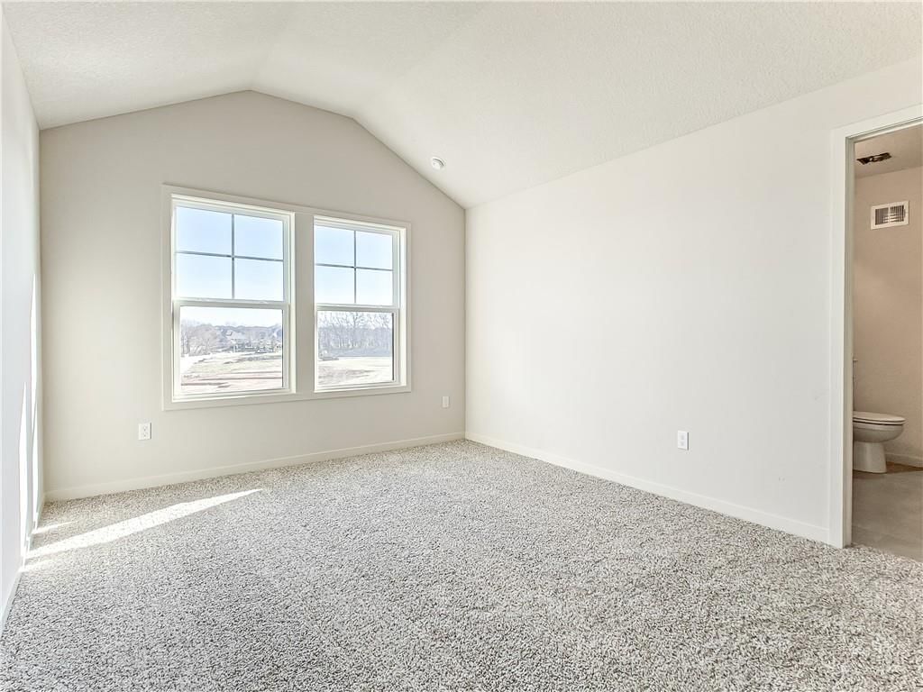 9292 Zarda Drive — photo 32