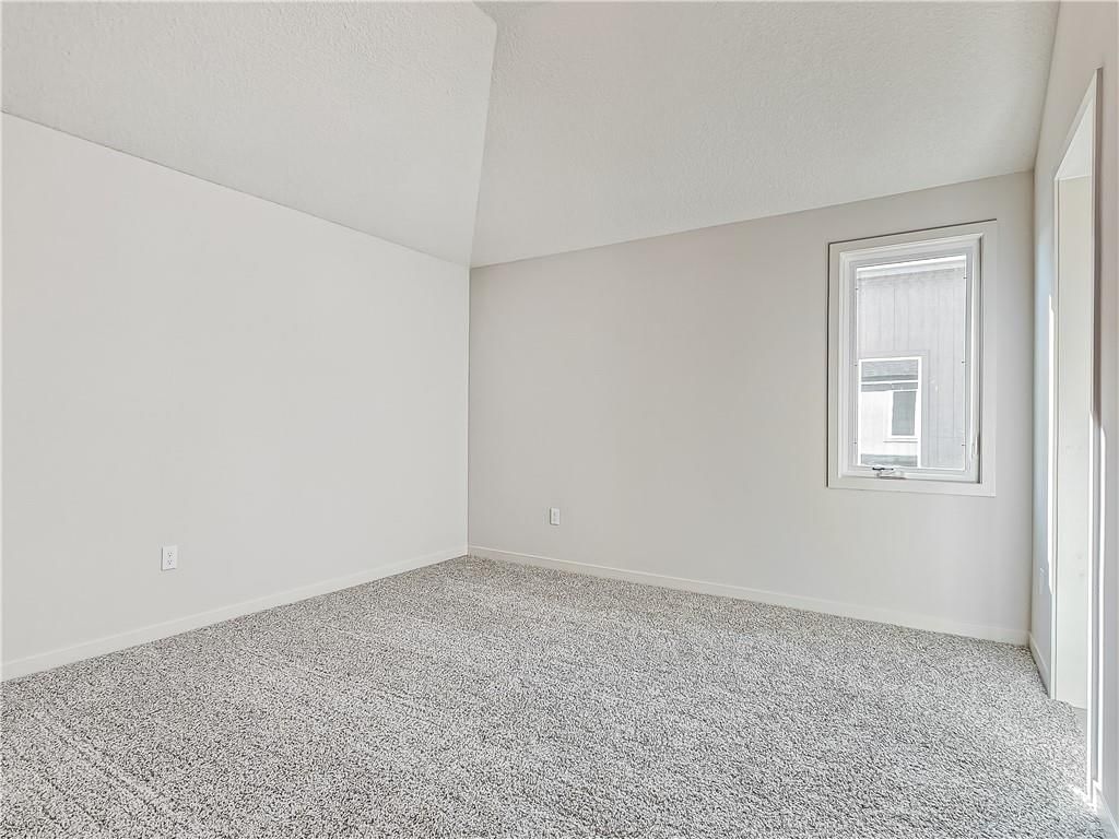 9292 Zarda Drive — photo 36