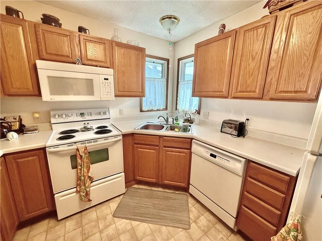 1515 E 18th Street — photo 9