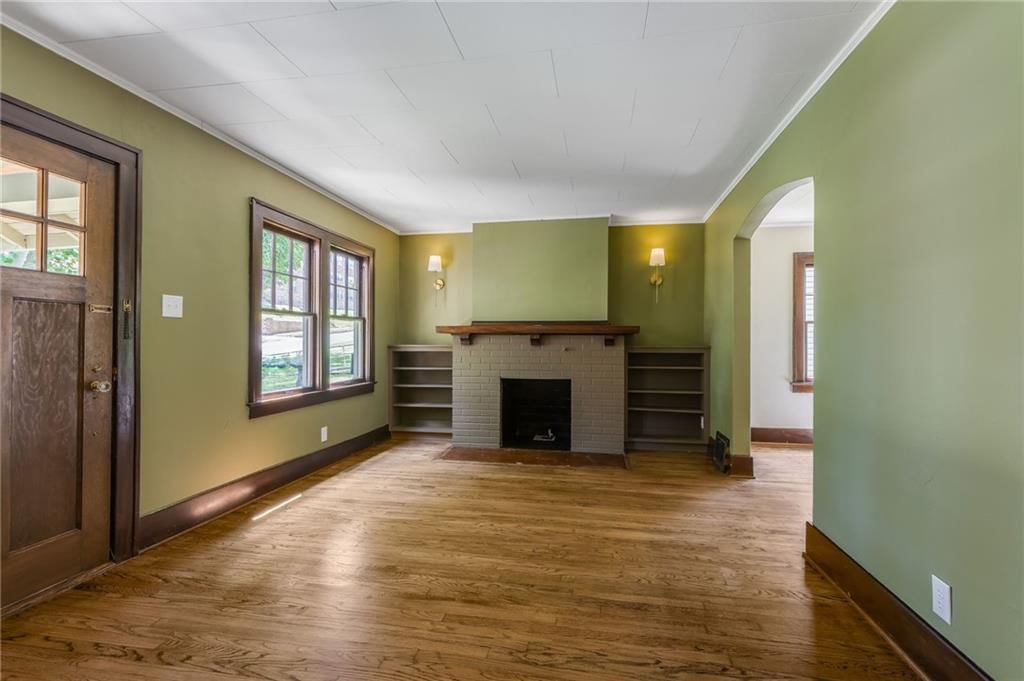 Photo 8 of 25 - 2525 Union Street