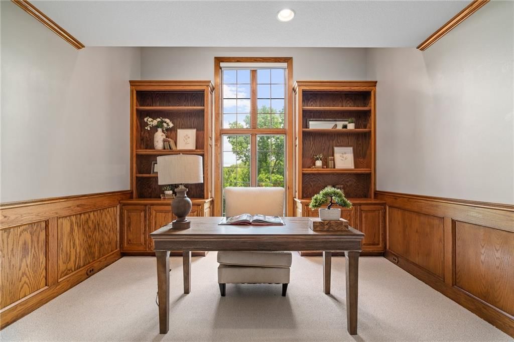 Photo 9 of 18 - 22625 W 47th Street