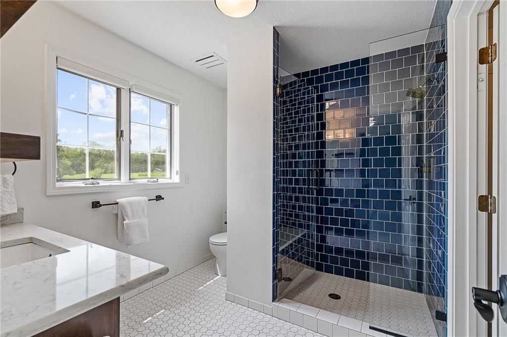 Photo 12 of 18 - 22625 W 47th Street