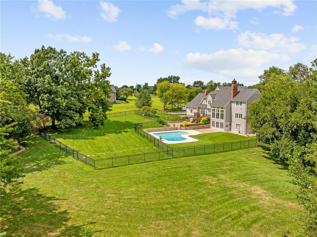 Photo 17 of 18 - 22625 W 47th Street