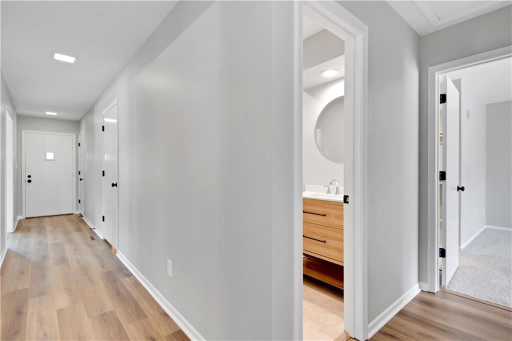 11016 W 96th Terrace — photo 16