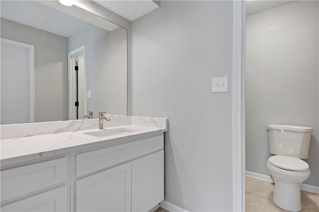 11016 W 96th Terrace — photo 19
